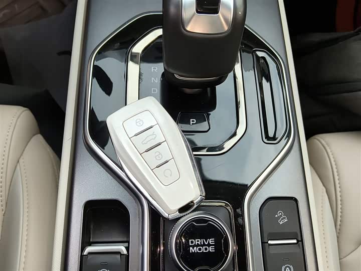 Geely Icon 2023 2023款 1.5TD 巧克力醇巧版