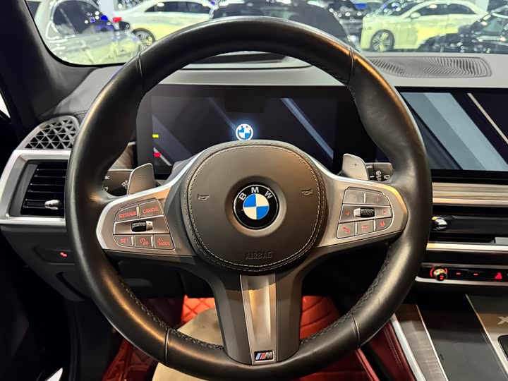 BMW X5 2024 2024款 xDrive 40Li 尊享型黑焰限量版