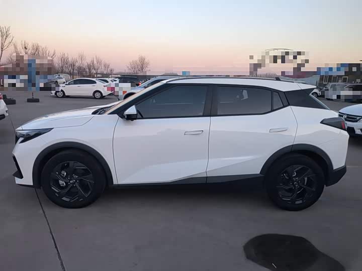 GAC Trumpchi GS3 2023 2023款 影速 270T 劲享版