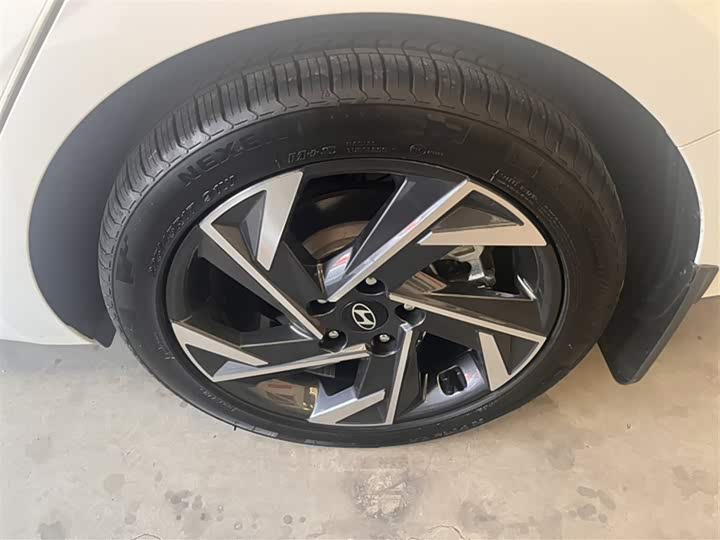 Hyundai Elantra N line 2023 2023款 1.5L CVT GLX精英版