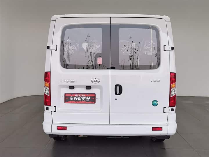 Maxus V80 2025 2025款 超值版傲运通 2.0T 手动短轴超低顶127Ps 7/9座