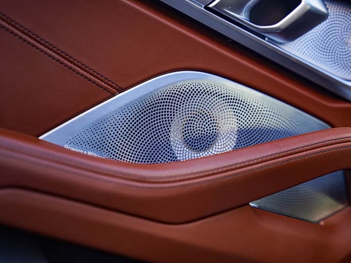 BMW 8 Series 2021 2021款 840i 四门轿跑车烈焰典藏版