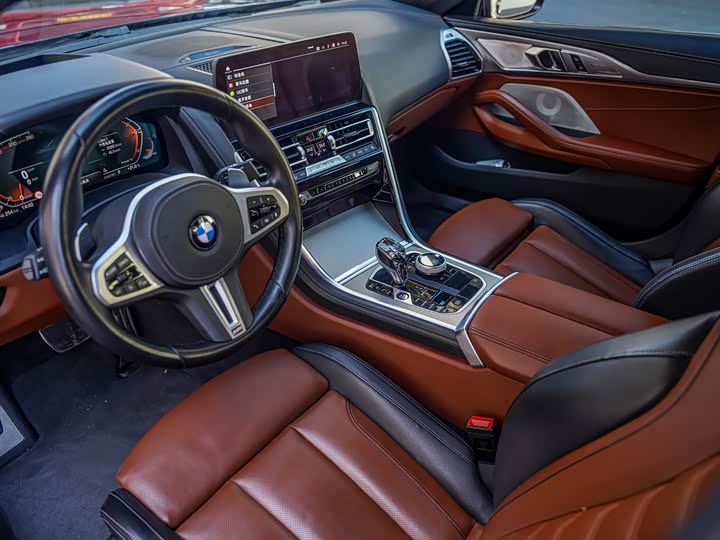 BMW 8 Series 2021 2021款 840i 四门轿跑车烈焰典藏版