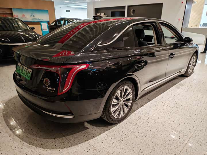 Hongqi E-QM5 2024 2024款 610km PLUS