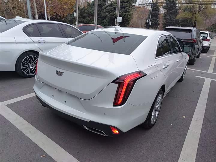 Cadillac CT4 2023 2023款 25T 风尚型