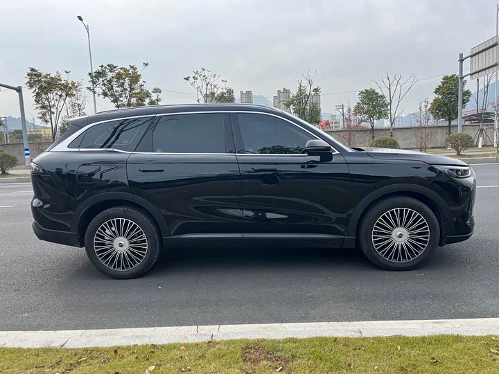 Chery Tiggo 8L 2024 2024款 2.0T 两驱豪华版 5座