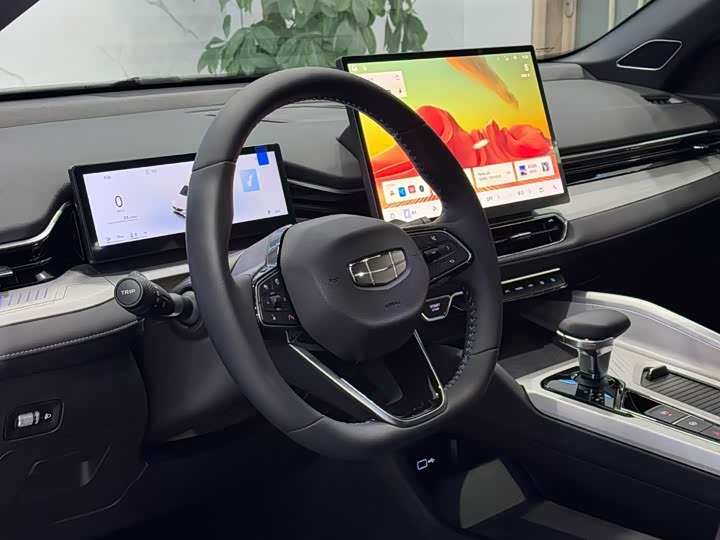 Geely Preface 2025 2025款 东方曜 1.5TD 昆仑版