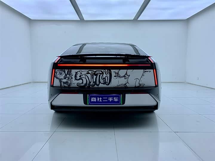 2025 XPeng P7