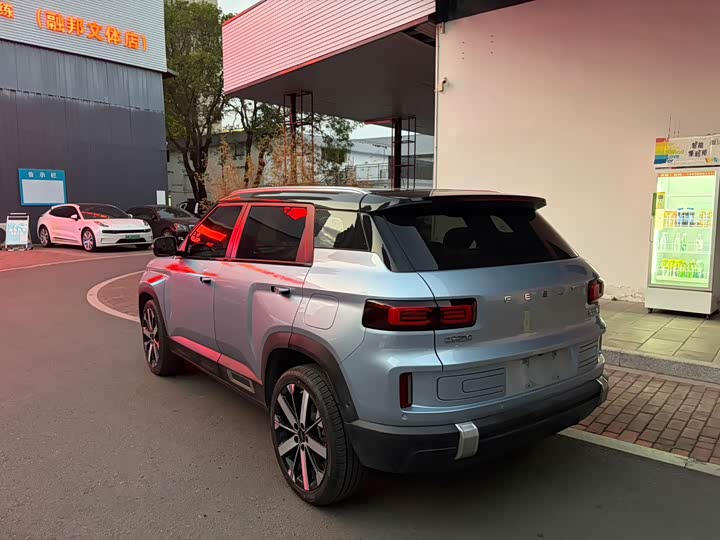 Geely Icon 2023 2023款 1.5TD 主角
