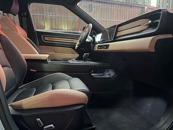 Geely Icon 2023 2023款 1.5TD 主角