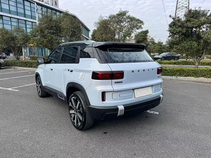 Geely Icon 2023 2023款 1.5TD 主角