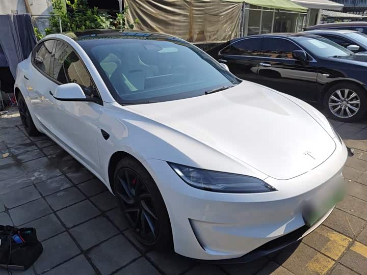 2024 Tesla Model 3
