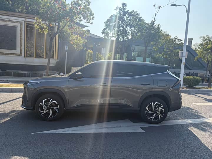 Geely Atlas 2023 2023款 博越COOL 1.5TD 智享型