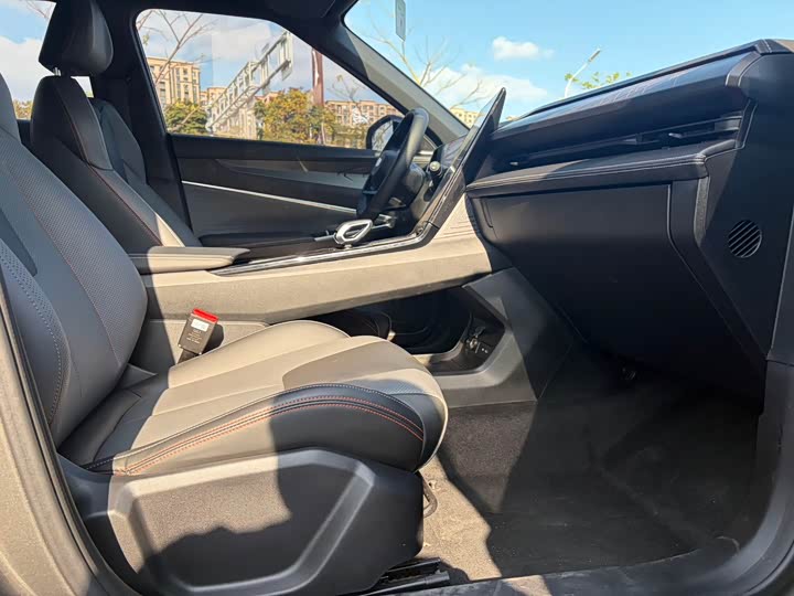 Geely Atlas 2023 2023款 博越COOL 1.5TD 智享型