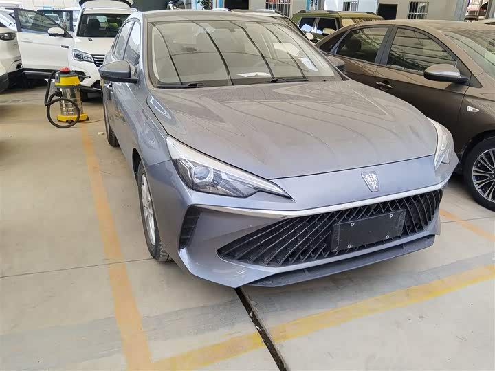 Roewe i5 2023 2023款 1.5L 手动舒享版