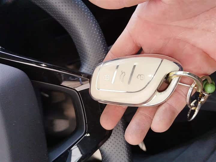 Roewe i5 2023 2023款 1.5L 手动舒享版