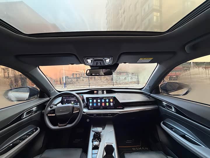 Changan Oshan Z6 Hybrid 2023 2023款 智电iDD 150KM旗舰PLUS智慧泊车版