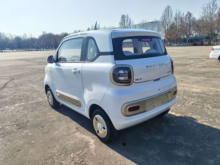 Bestune Pony 2026 2026款 222km 闪耀马