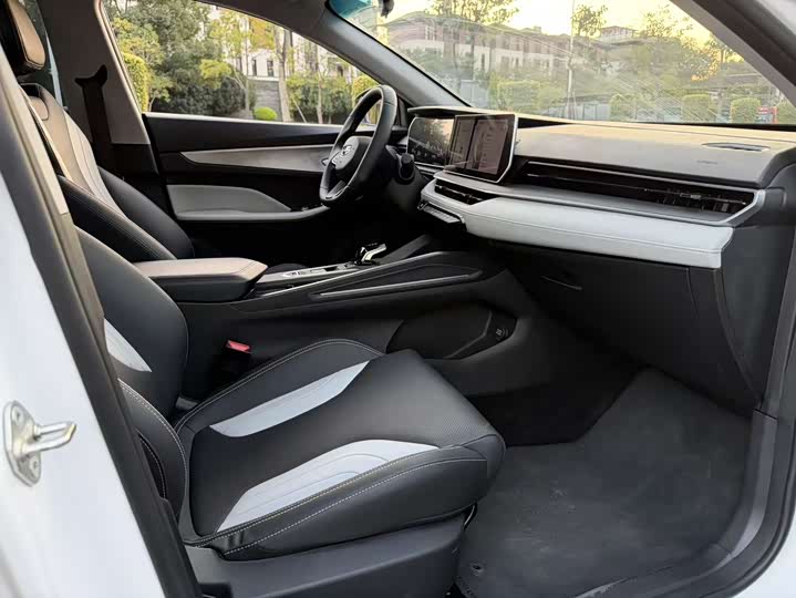 Geely Binrui 2024 2024款 缤瑞COOL 1.5T DCT冠军版