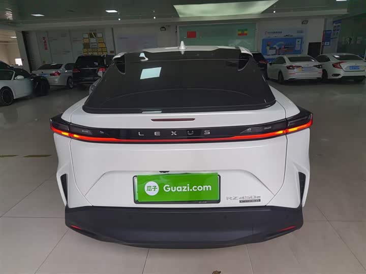 Lexus RZ 2023 2023款 450e 四驱纵享版