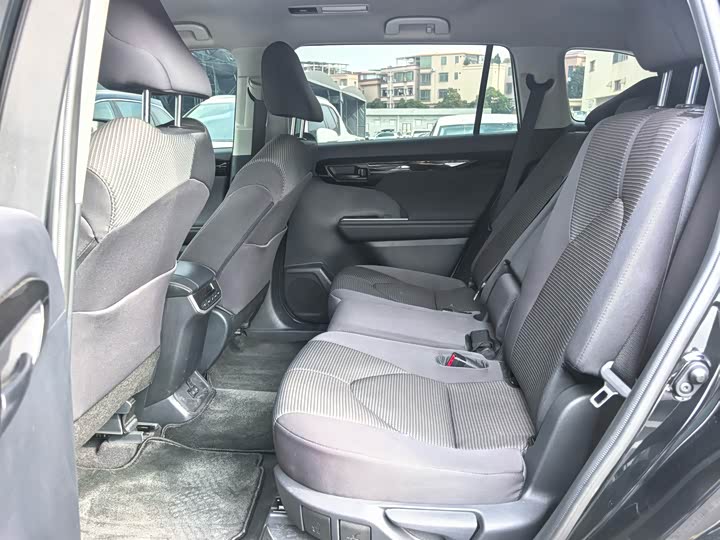 Toyota Highlander 2024 2024款 2.5L智能电混双擎两驱精英版 7座