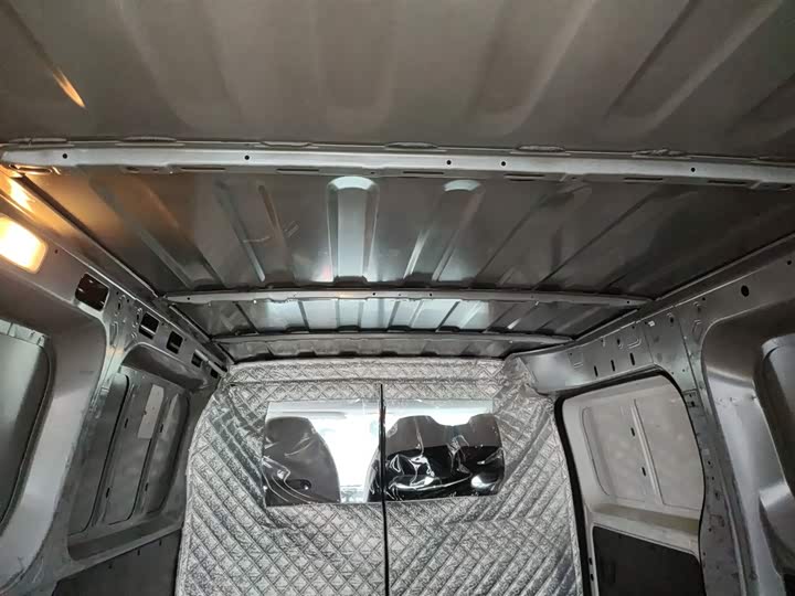 Maxus Dana V1 2024 2024款 V1 长轴低顶（51kWh）