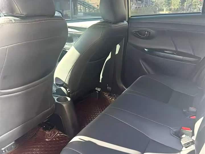 Toyota Vios FS 2022 2022款 1.5L 20周年纪念版