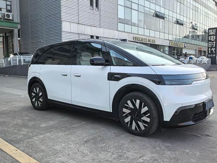 Zeekr Mix 2025 2025款 长续航智驾版