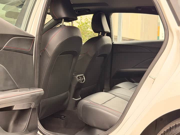 MG Motor 5 2025 2025款 180DVVT 全球豪华版