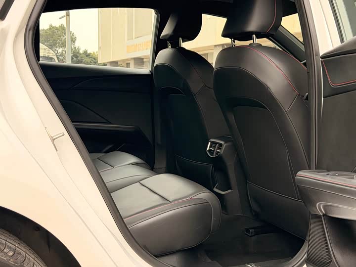 MG Motor 5 2025 2025款 180DVVT 全球豪华版