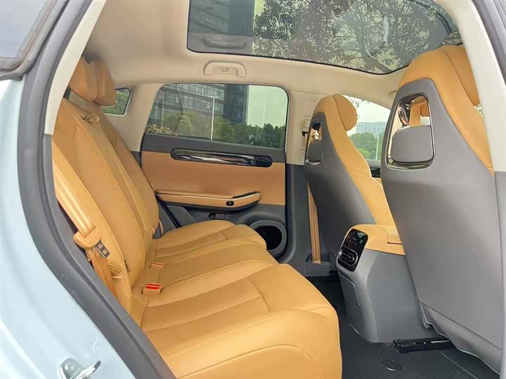 Leapmotor C01 2024 2024款 增程 216尊享版