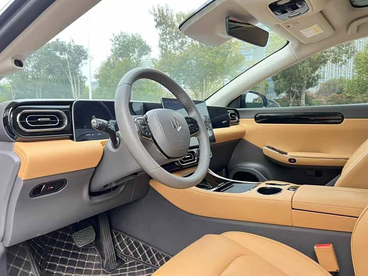 Leapmotor C01 2024 2024款 增程 216尊享版