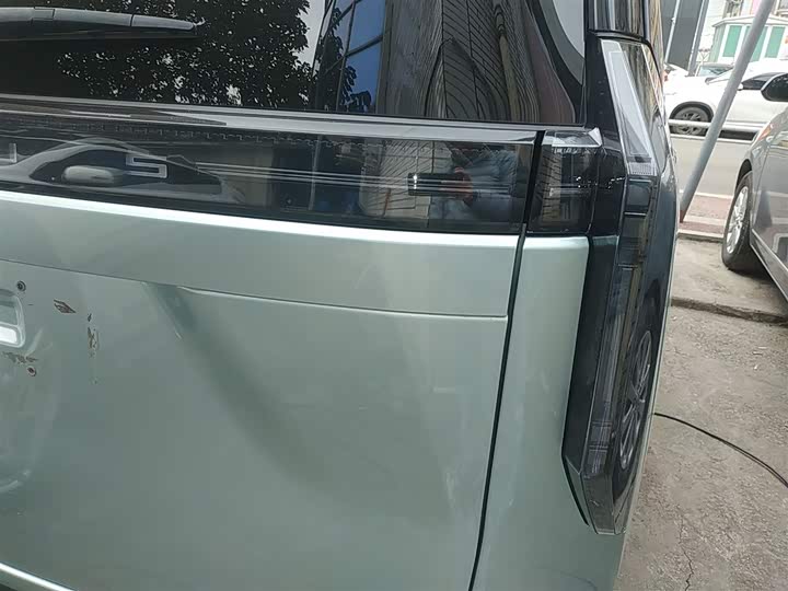 Maxus Mifa 7 2024 2024款 605km 森林加长续航版