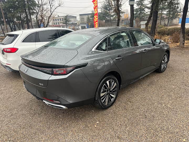 Changan Eado EV 2025 2025款 智慧新蓝鲸 145KM 高能版