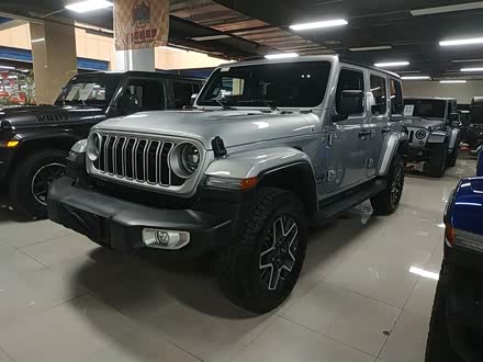 Jeep Wrangler 2024 2024款 2.0T 撒哈拉四门版