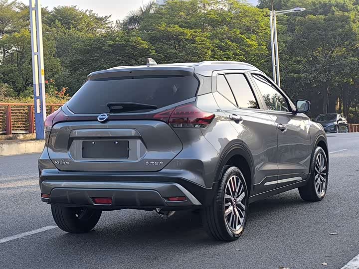 Nissan Kicks 2022 2022款 1.5L CVT XV TOP 旗舰版