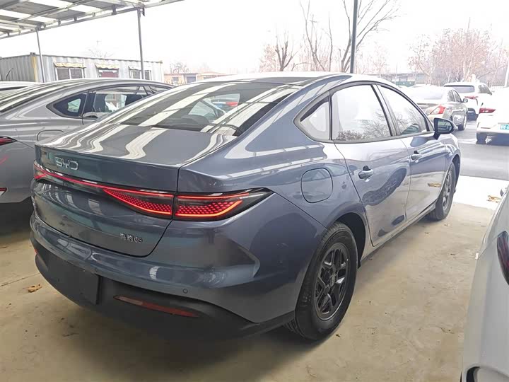 BYD Seal 05 DM-i Hybrid 2025 2025款 DM-i 智驾版 55KM豪华型