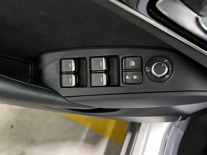 Mazda CX-4 2021 2021款 2.0L 自动两驱蓝天探索版