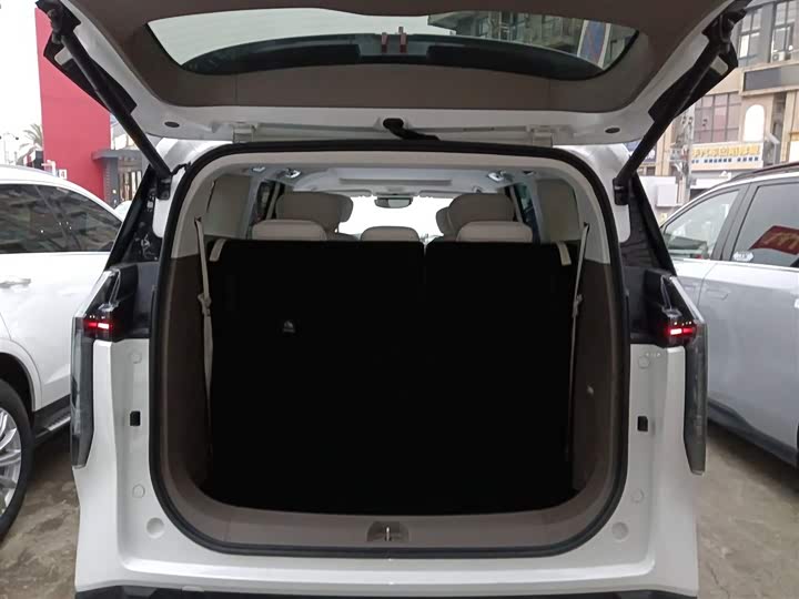 Maxus Mifa 7 2024 2024款 605km 高山加长续航版 七座