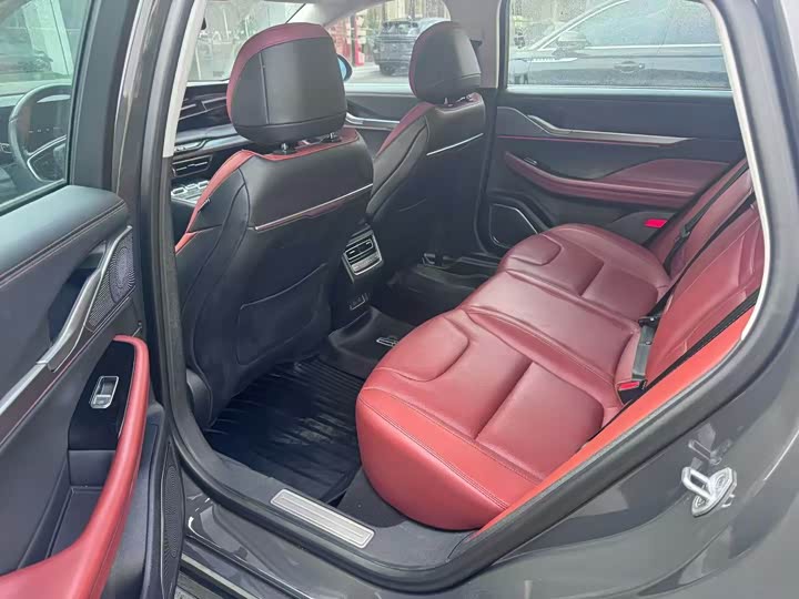 Lincoln Z (Zephyr) 2024 2024款 2.0T 尊尚版