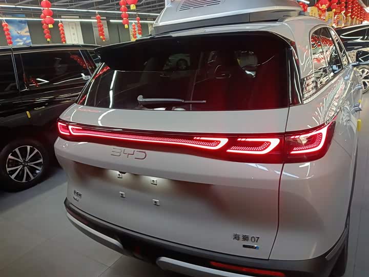 BYD Sea Lion 07 DM-i Hybrid 2025 2025款 150 领航版