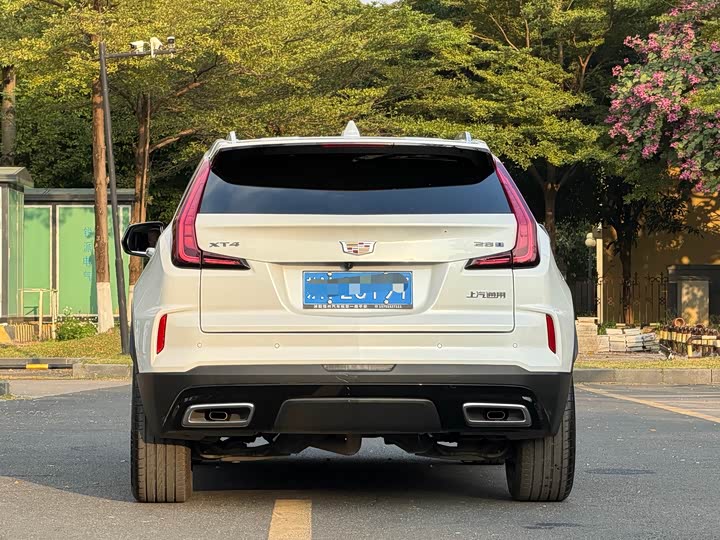 Cadillac XT4 2024 2024款 28T 两驱豪华型
