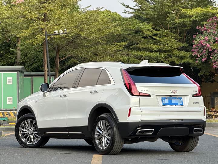 Cadillac XT4 2024 2024款 28T 两驱豪华型