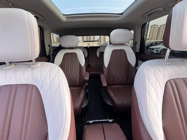 Maxus Territory 2023 2023款 2.0T 暴走旗舰版 6座