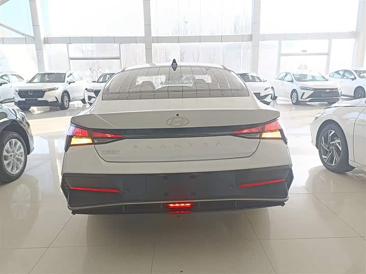 Hyundai Elantra N line 2023 2023款 1.5L CVT GLX精英版