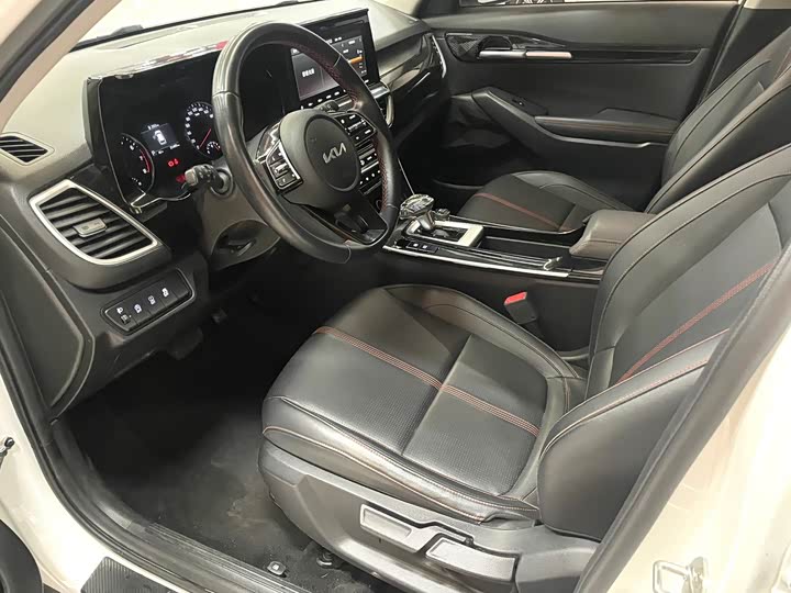 Kia KX3 2021 2021款 1.5L CVT潮流版