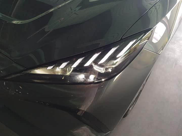 MG Motor 4 EV 2023 2023款 415km 出海冠军版