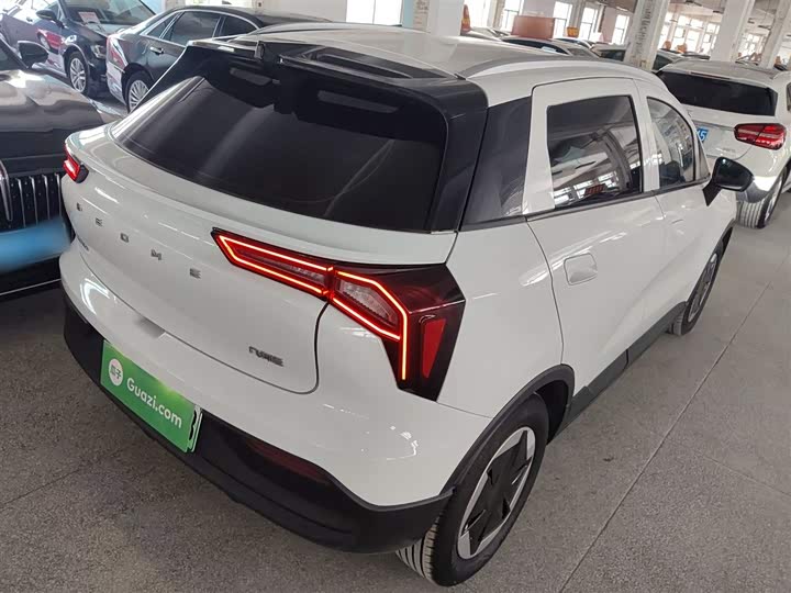 Geely Geometry E Firefly 2024 2024款 301km 流光