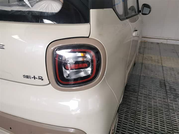 Bestune Pony 2026 2026款 222km 炫彩马