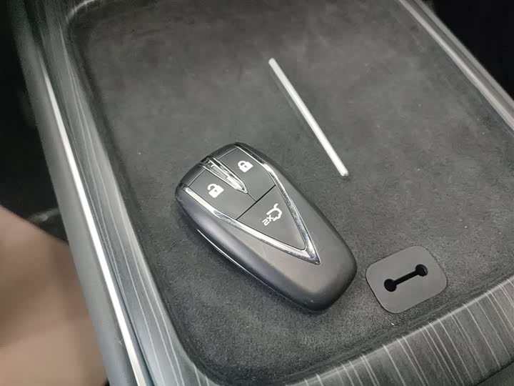 Changan CS55 Plus Hybrid 2025 2025款 智慧新蓝鲸 125km 战舰版